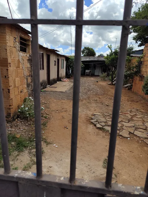 Foto 1 de Lote/Terreno à venda em Vila Nossa Senhora de Fatima, Brasília