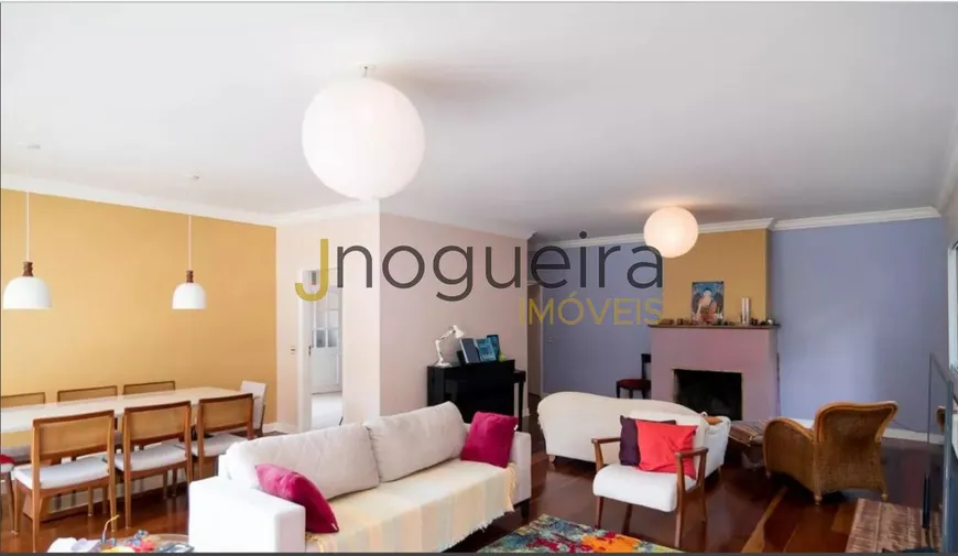 Foto 1 de Casa com 3 Quartos à venda, 266m² em Jardim Marajoara, São Paulo