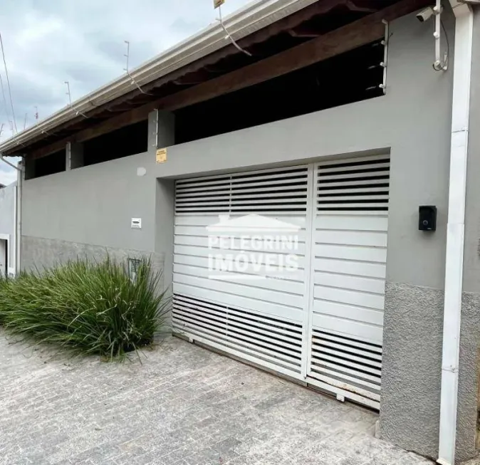 Foto 1 de Casa com 2 Quartos à venda, 120m² em Vila Lemos, Campinas