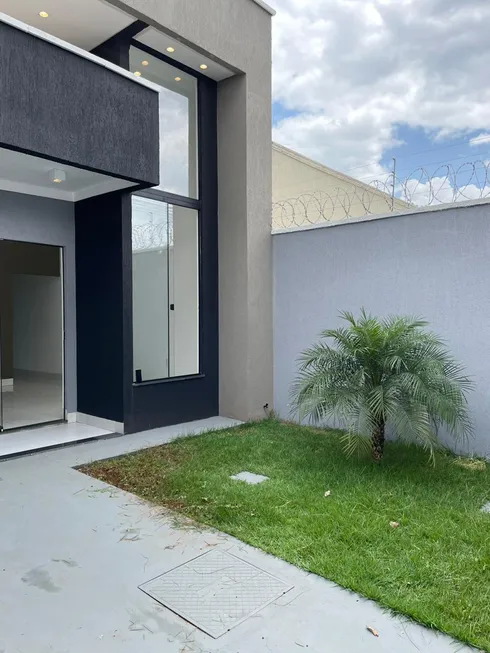 Foto 1 de Casa com 3 Quartos à venda, 112m² em Moinho dos Ventos, Goiânia