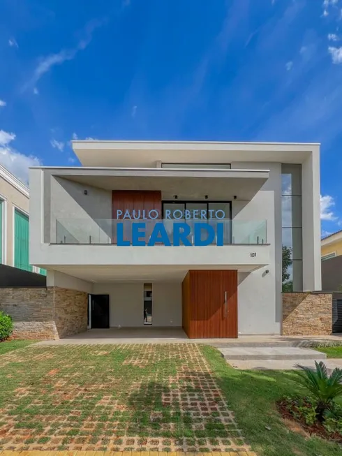 Foto 1 de Casa de Condomínio com 4 Quartos à venda, 325m² em Residencial Burle Marx, Santana de Parnaíba