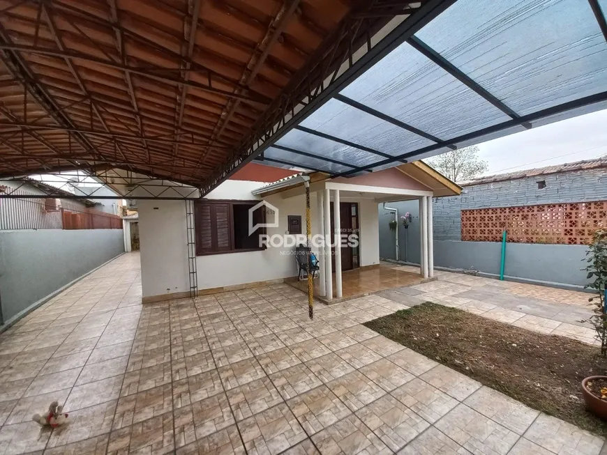 Foto 1 de Casa com 2 Quartos à venda, 70m² em Arroio da Manteiga, São Leopoldo