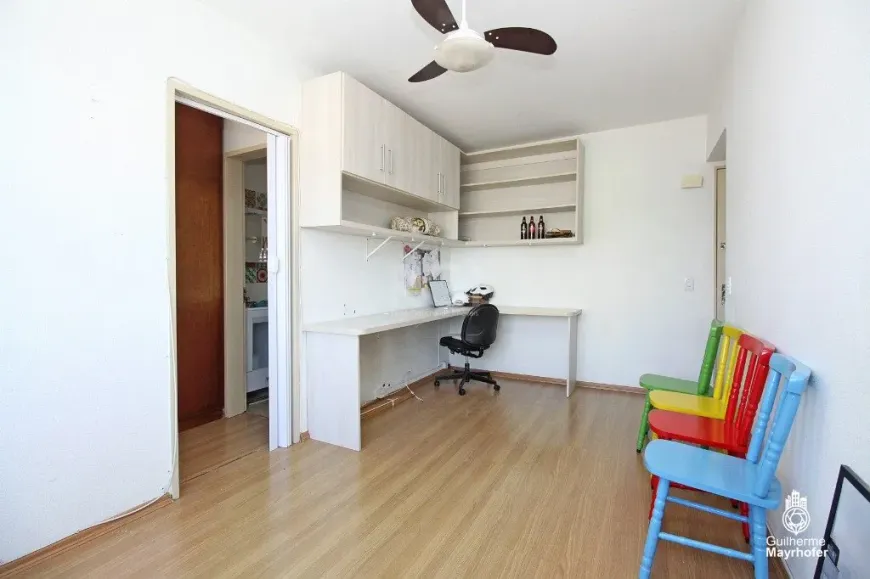 Foto 1 de Apartamento com 1 Quarto à venda, 43m² em Petrópolis, Porto Alegre