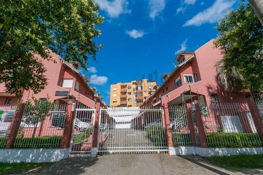 Foto 1 de Casa de Condomínio com 3 Quartos à venda, 174m² em Jardim Floresta, Porto Alegre