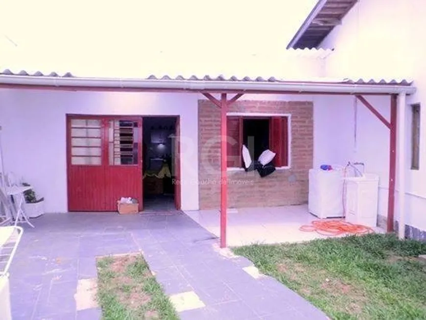 Foto 1 de Casa com 1 Quarto à venda, 65m² em Parque dos Maias, Porto Alegre