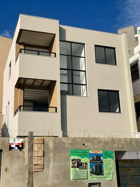 Foto 1 de Casa com 3 Quartos à venda, 150m² em Cabral, Contagem