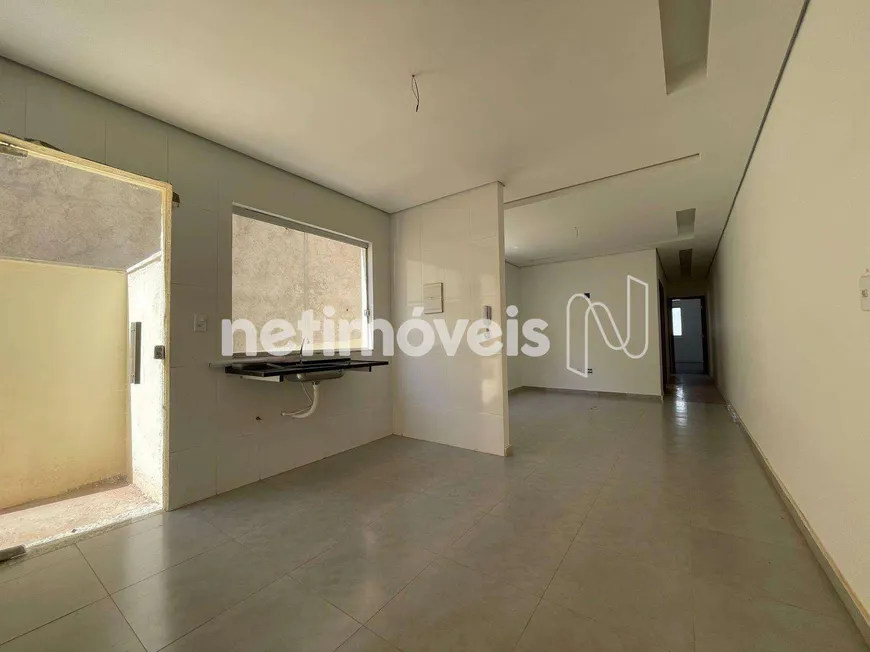 Foto 1 de Apartamento com 3 Quartos à venda, 90m² em Heliópolis, Belo Horizonte