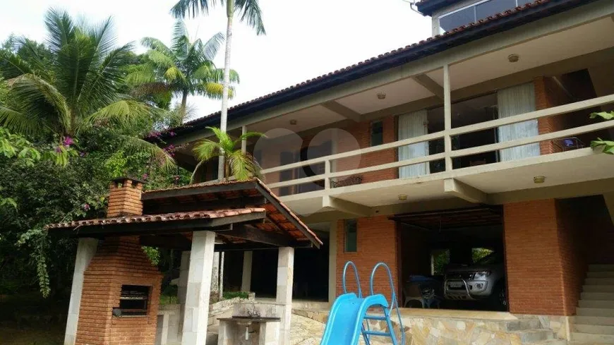 Foto 1 de Casa com 3 Quartos à venda, 440m² em Centro, Ubatuba