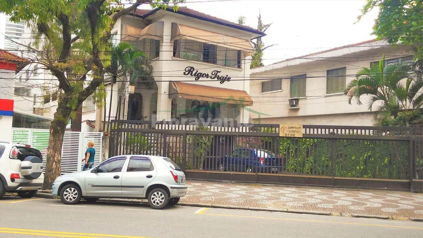 Foto 1 de Casa com 4 Quartos à venda, 315m² em Gonzaga, Santos