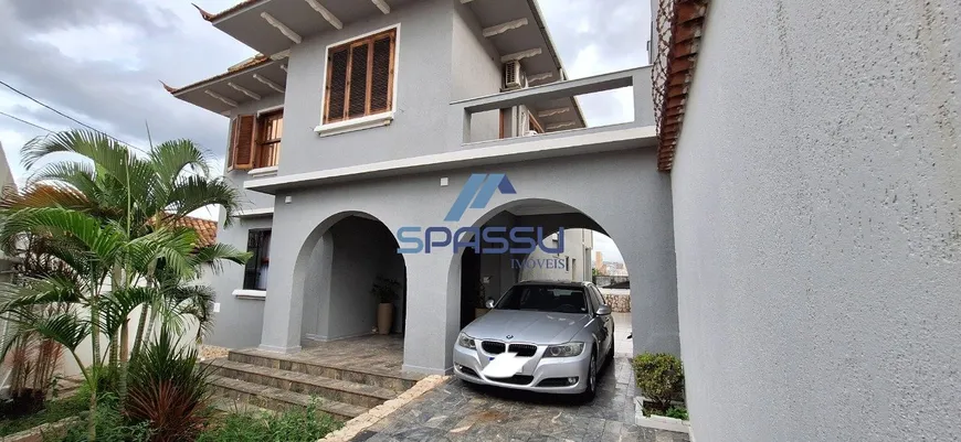 Foto 1 de Casa com 4 Quartos à venda, 200m² em Lagoinha, Belo Horizonte