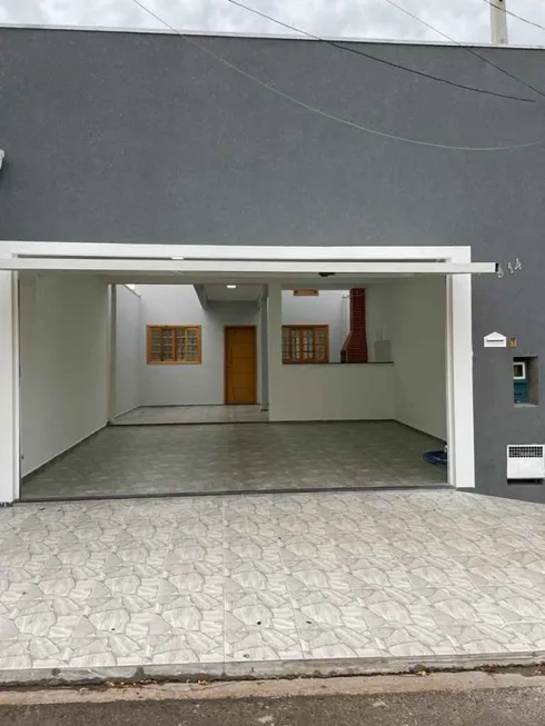 Foto 1 de Casa com 3 Quartos à venda, 144m² em Jardim Dona Lili, Bauru