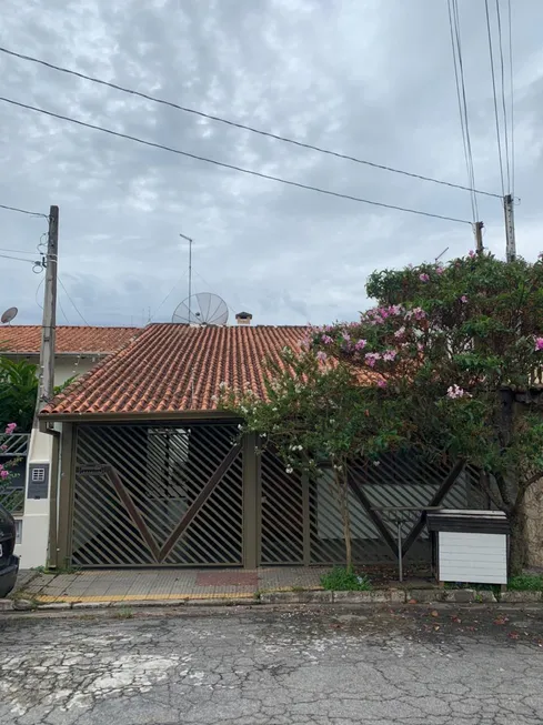 Foto 1 de Casa com 4 Quartos à venda, 206m² em Parque Santa Rosa, Suzano