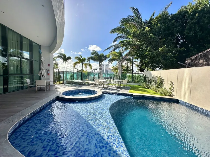 Foto 1 de Apartamento com 4 Quartos à venda, 269m² em Pina, Recife