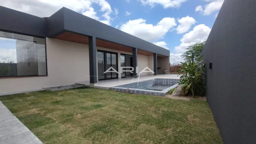 Foto 1 de Casa de Condomínio com 4 Quartos à venda, 240m² em Santa Terezinha , Campina Grande