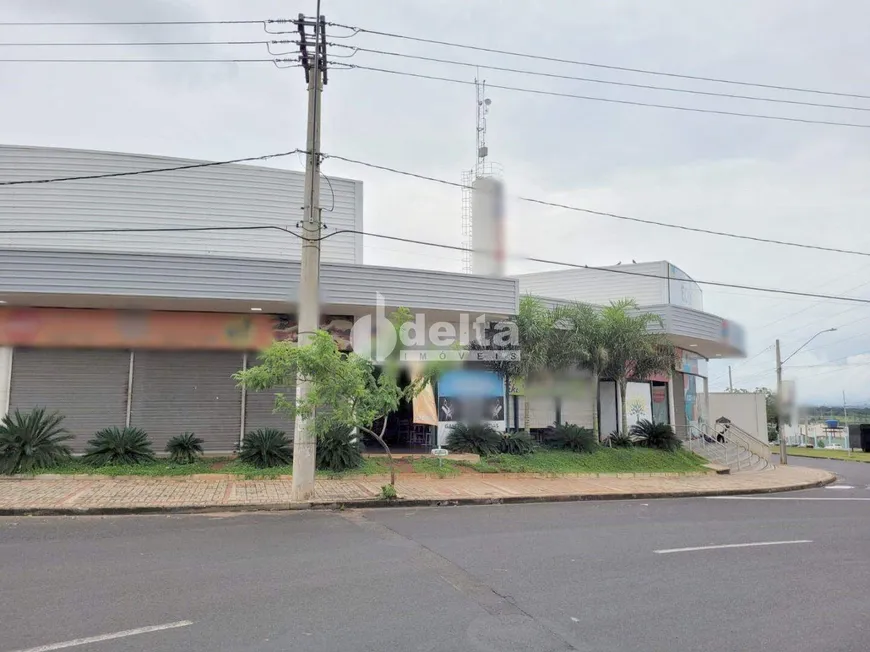 Foto 1 de Ponto Comercial para alugar, 32m² em Shopping Park, Uberlândia