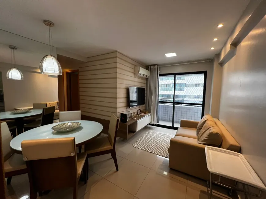 Foto 1 de Apartamento com 3 Quartos para alugar, 65m² em Boa Viagem, Recife