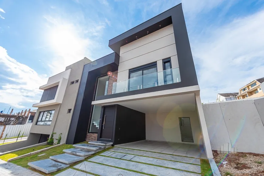 Foto 1 de Casa com 3 Quartos à venda, 260m² em Bairro Alto, Curitiba