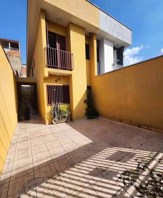 Foto 1 de Casa com 3 Quartos à venda, 480m² em Engenho Novo, Barueri