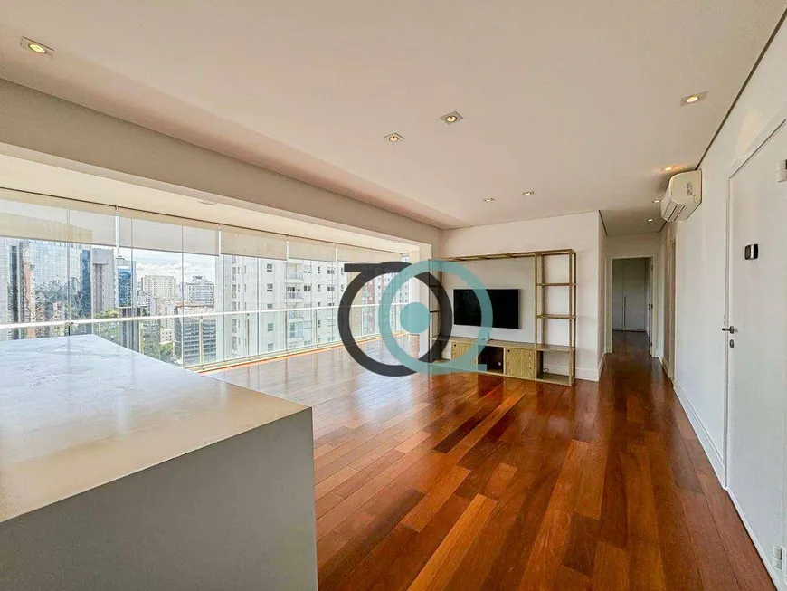 Foto 1 de Apartamento com 2 Quartos para alugar, 123m² em Itaim Bibi, São Paulo