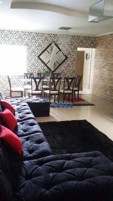 Foto 1 de Sobrado com 3 Quartos à venda, 200m² em Vila Bertioga, São Paulo