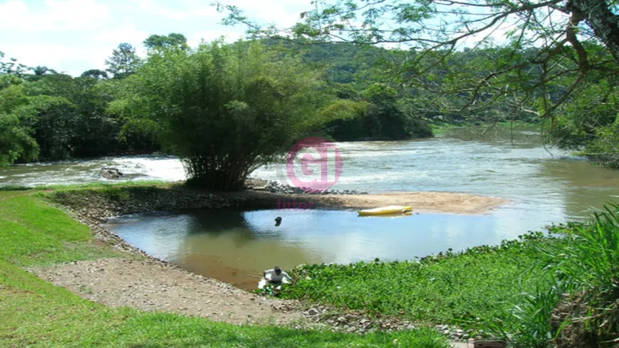 Foto 1 de Fazenda/Sítio com 2 Quartos à venda, 12000m² em Itaoca, Guararema