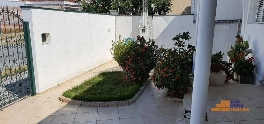 Foto 1 de Casa com 5 Quartos à venda, 155m² em Jardim Santa Clara, Taubaté