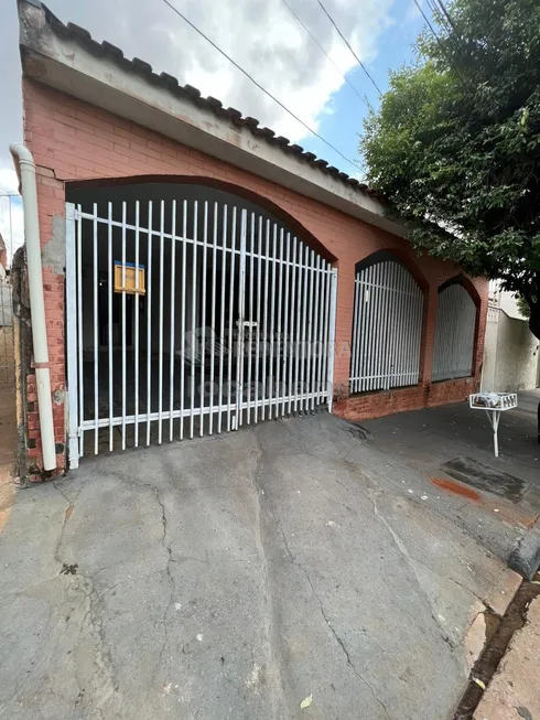 Foto 1 de Casa com 2 Quartos à venda, 113m² em Vila Gasbarro, São José do Rio Preto