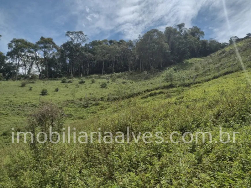 Foto 1 de Lote/Terreno à venda, 90000m² em Zona Rural, Marmelópolis