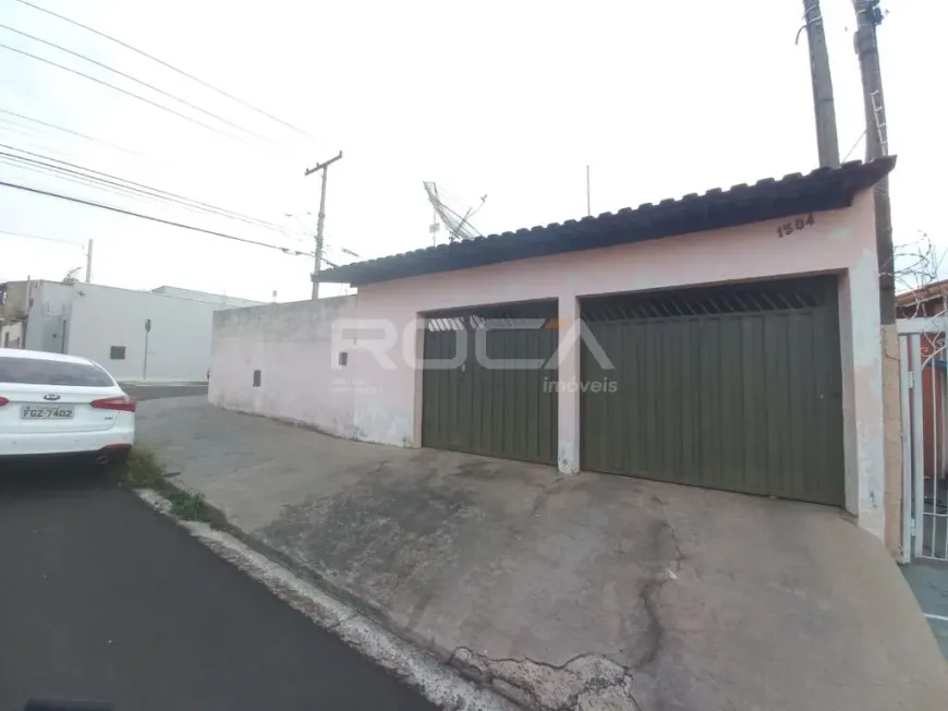 Foto 1 de Casa com 2 Quartos à venda, 134m² em Vila Carmem, São Carlos