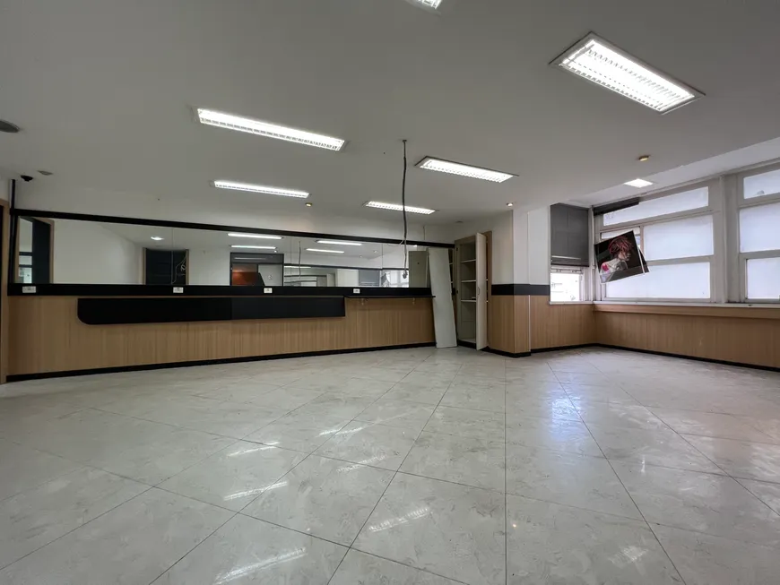 Foto 1 de Sala Comercial com 8 Quartos para alugar, 460m² em Copacabana, Rio de Janeiro