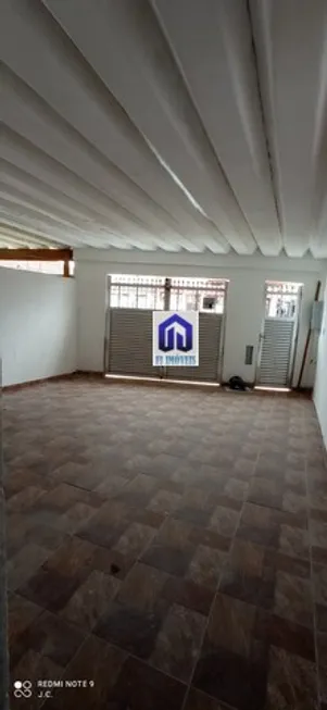 Foto 1 de Casa com 2 Quartos à venda, 124m² em Vila Cascatinha, São Vicente