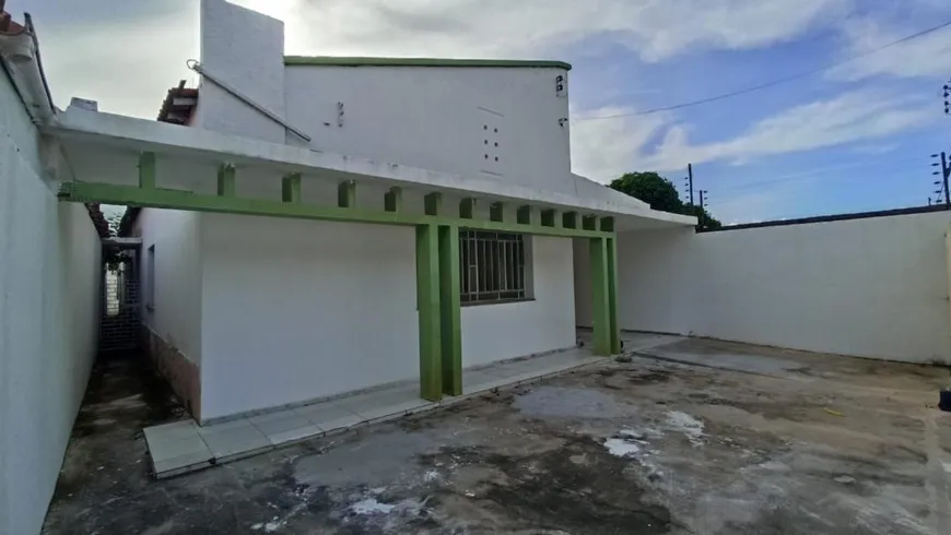 Foto 1 de Imóvel Comercial com 3 Quartos para alugar, 100m² em Centro, Teresina