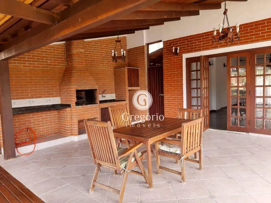 Foto 1 de Casa de Condomínio com 3 Quartos à venda, 283m² em Granja Viana, Cotia