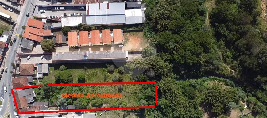 Foto 1 de Lote/Terreno à venda, 2830m² em Taboão, São Roque