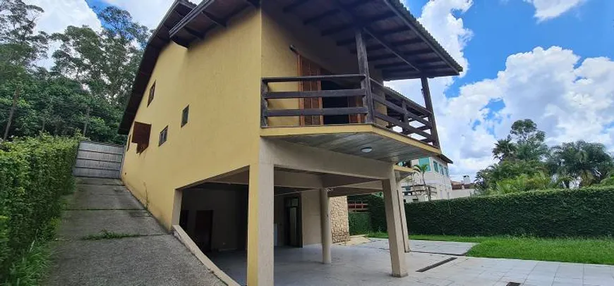 Foto 1 de Casa de Condomínio com 3 Quartos à venda, 427m² em Jardim do Golf I, Jandira