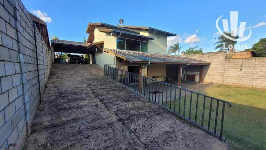 Foto 1 de Fazenda/Sítio com 2 Quartos à venda, 1200m² em Jardim Roseira de Cima, Jaguariúna