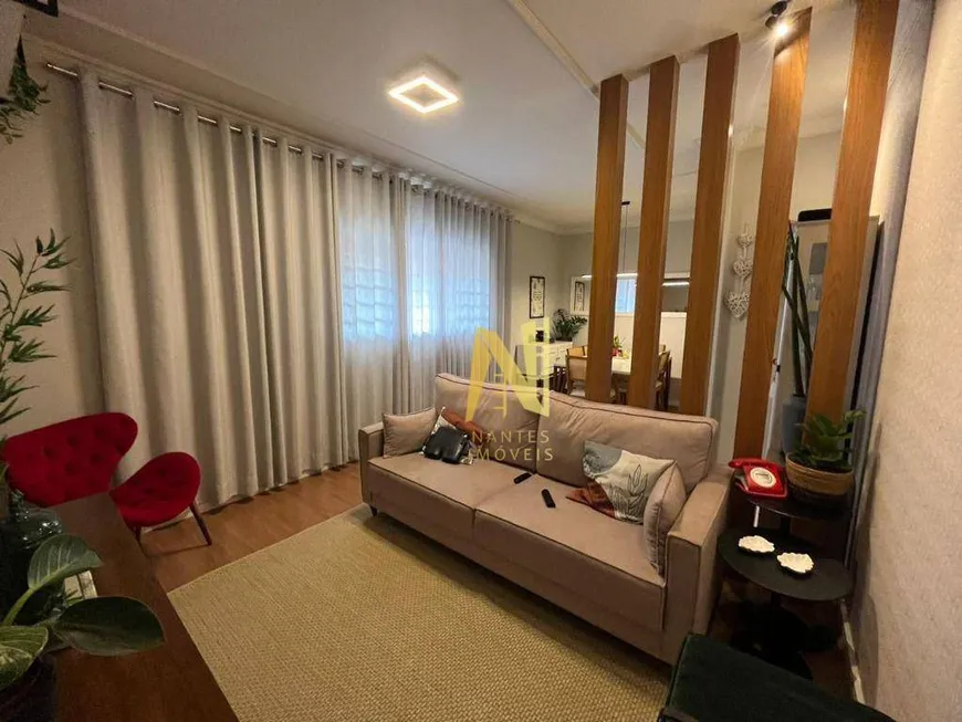 Foto 1 de Casa de Condomínio com 3 Quartos à venda, 99m² em Coliseu, Londrina