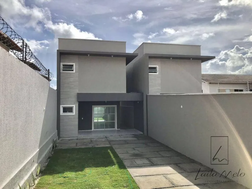 Foto 1 de Casa com 3 Quartos à venda, 135m² em Sapiranga, Fortaleza