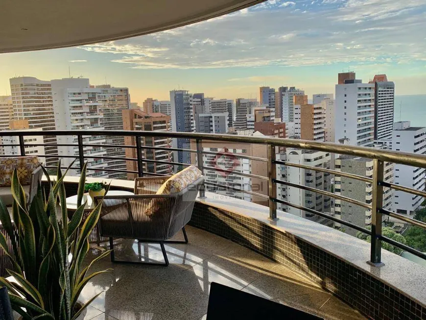 Foto 1 de Apartamento com 3 Quartos à venda, 256m² em Meireles, Fortaleza