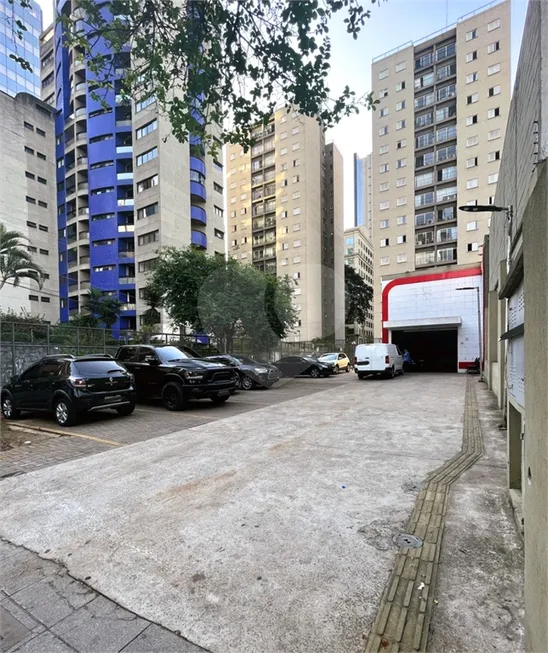 Foto 1 de Galpão/Depósito/Armazém para alugar, 397m² em Vila Olímpia, São Paulo