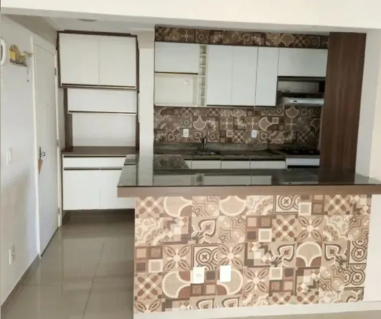 Foto 1 de Apartamento com 3 Quartos para alugar, 79m² em Piatã, Salvador