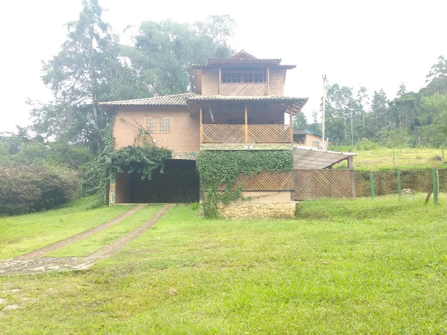 Foto 1 de Casa com 3 Quartos para alugar, 150m² em Mirantao, Bocaina de Minas