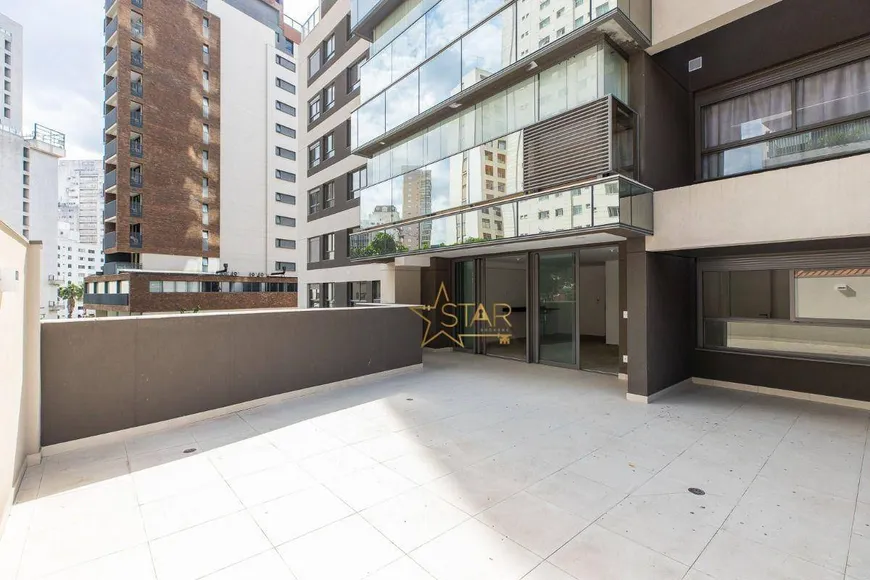 Foto 1 de Apartamento com 2 Quartos à venda, 117m² em Vila Nova Conceição, São Paulo
