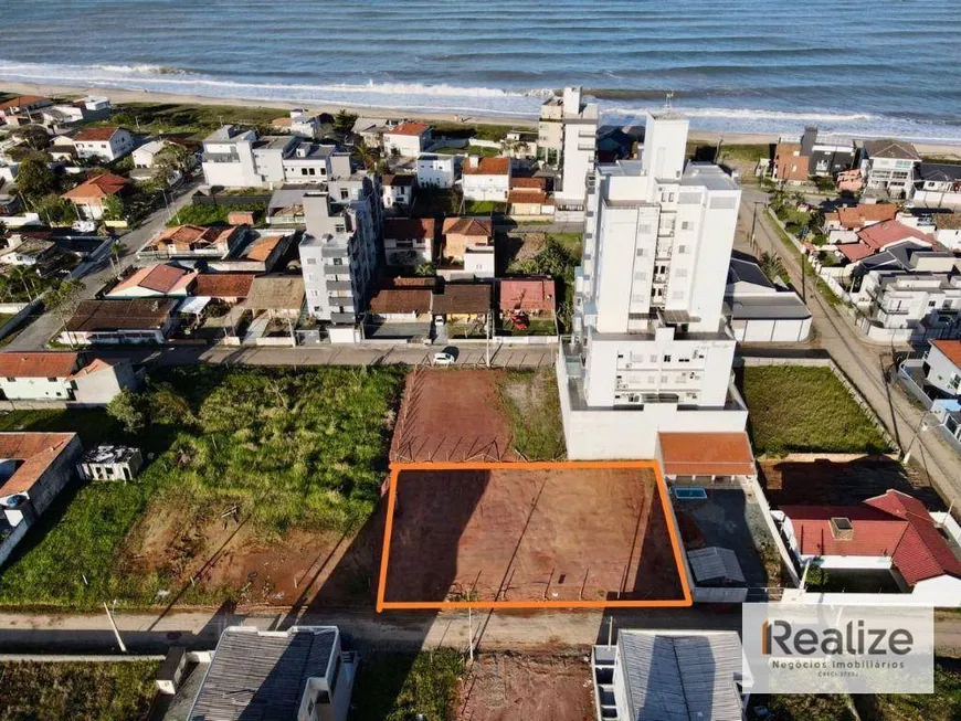 Foto 1 de Lote/Terreno à venda, 900m² em Itajubá II, Barra Velha