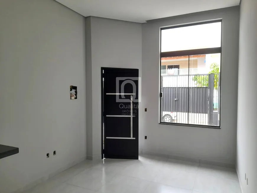 Foto 1 de Casa com 2 Quartos à venda, 53m² em Jardim Santa Marta, Sorocaba