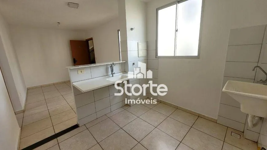 Foto 1 de Apartamento com 2 Quartos à venda, 41m² em Gávea Sul, Uberlândia