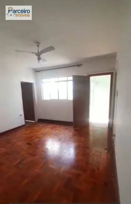 Foto 1 de Casa com 2 Quartos à venda, 90m² em Vila Matilde, São Paulo