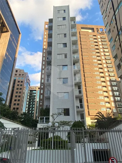 Foto 1 de Apartamento com 3 Quartos à venda, 110m² em Jardim Europa, São Paulo