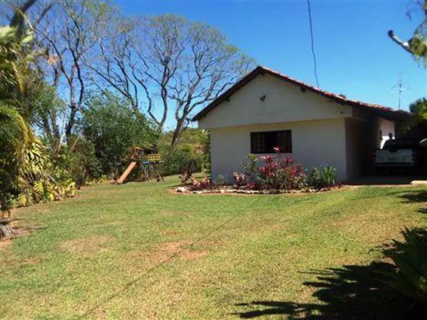 Foto 1 de Fazenda/Sítio com 3 Quartos à venda, 24200m² em , Tuiuti