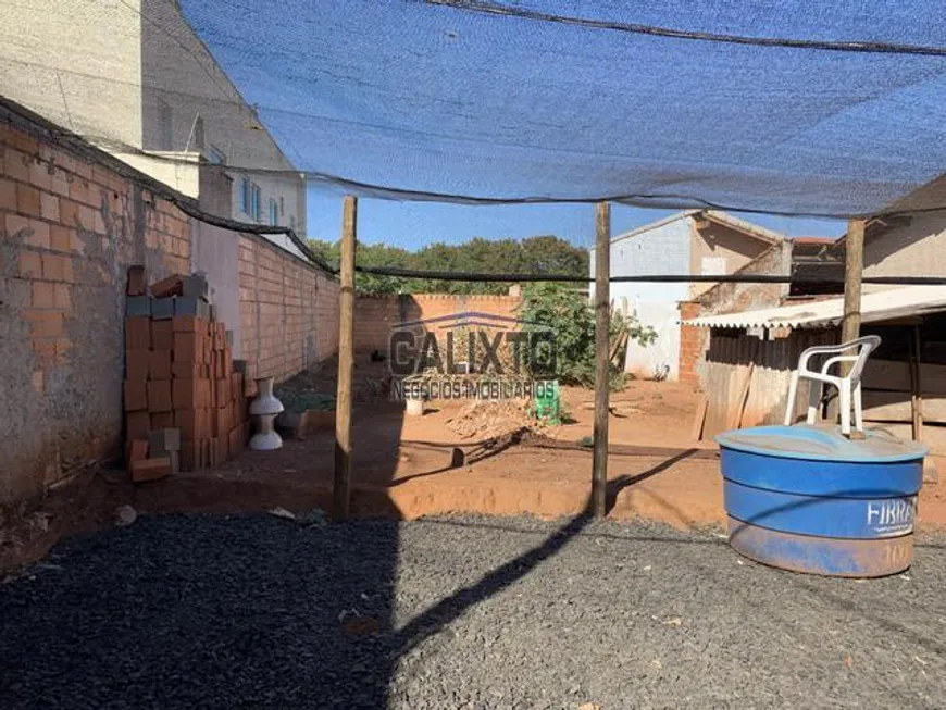 Foto 1 de Lote/Terreno à venda, 300m² em Pampulha, Uberlândia